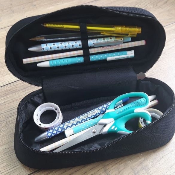 Trousse à crayons personnalisable, Alice aux pays des merveilles