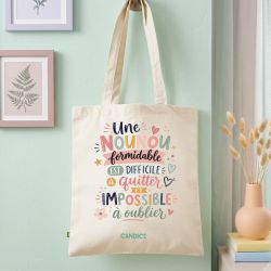 Tote bag personnalisé Une nounou formidable est difficile à quitter et impossible à oublier – personnalisé avec prénom